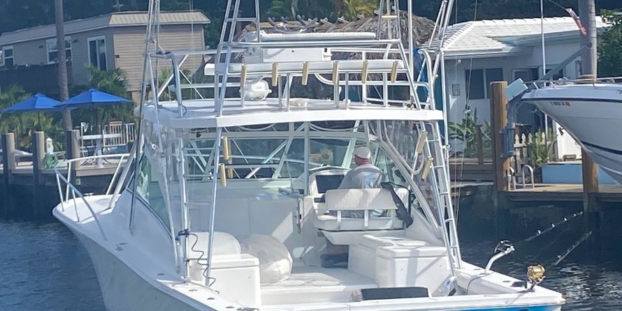 Luhrs 260