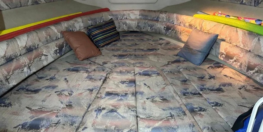 Sea ray 270 sundancer