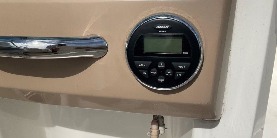 Chaparral 19 H2O Ski & Fish