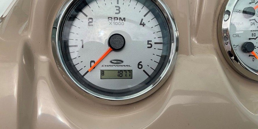 Chaparral 19 H2O Ski & Fish