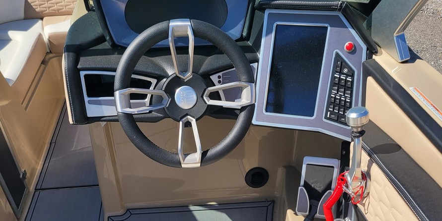 Mastercraft X24