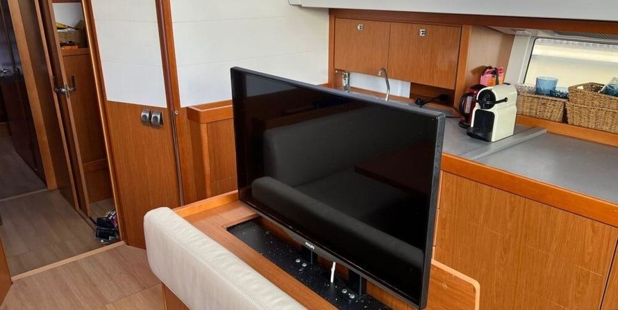 Beneteau Sense 50