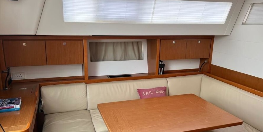Beneteau Sense 50