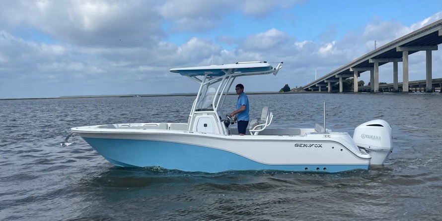 248 Sea Fox Commander