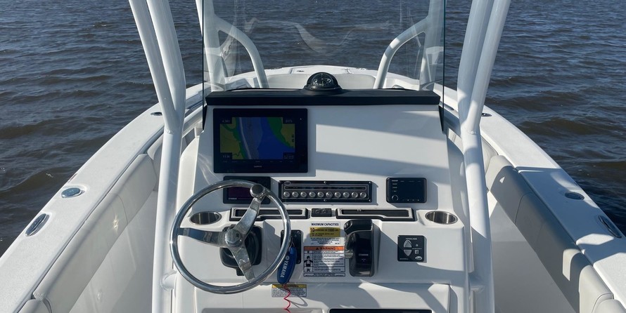 248 Sea Fox Commander