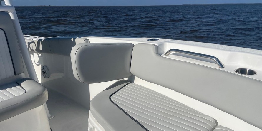 248 Sea Fox Commander