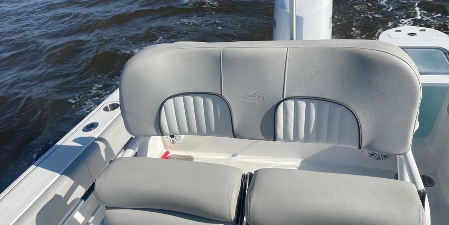 248 Sea Fox Commander