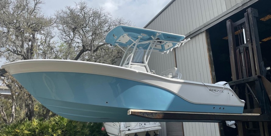 248 Sea Fox Commander