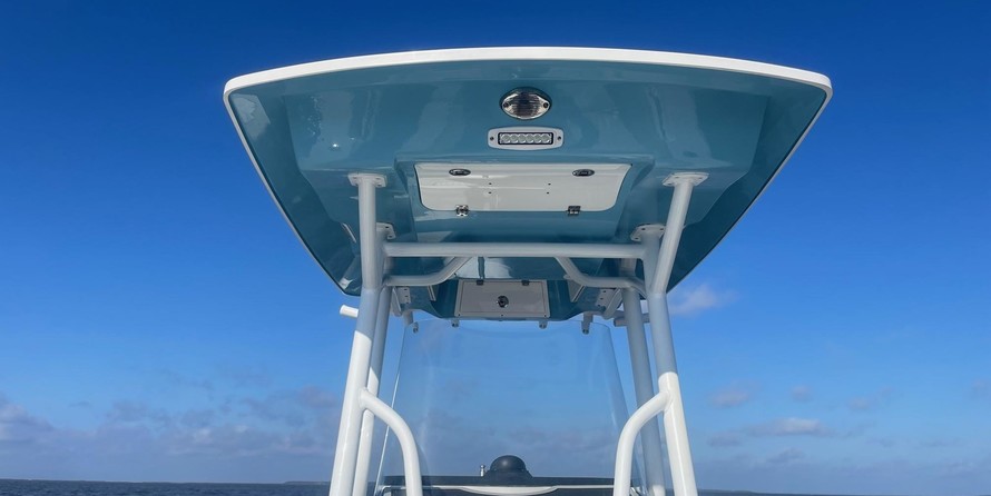 248 Sea Fox Commander