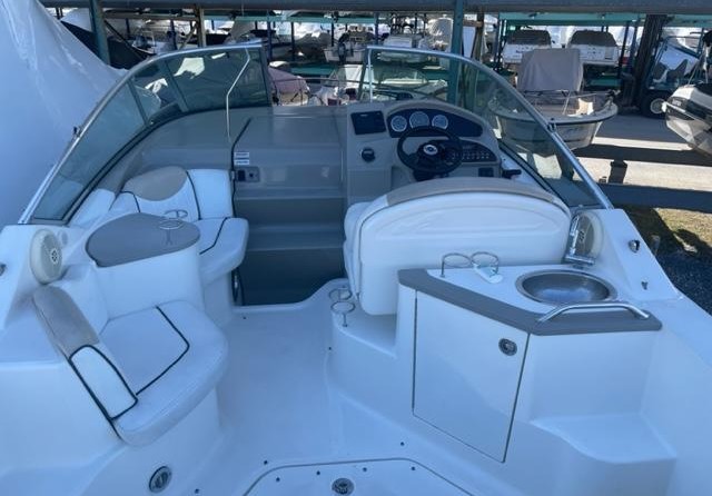 Sea Ray 240 Sundancer