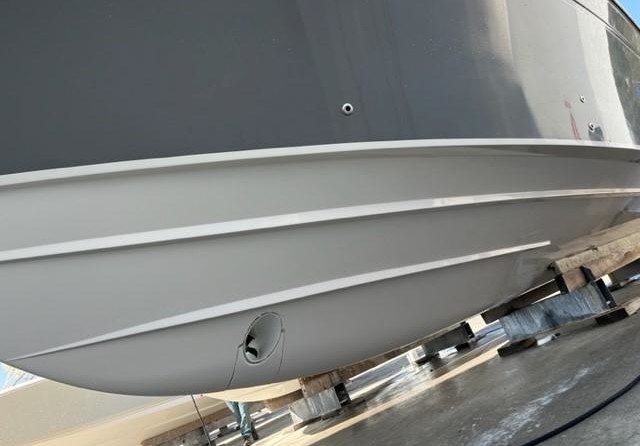 Grady-White Canyon 376