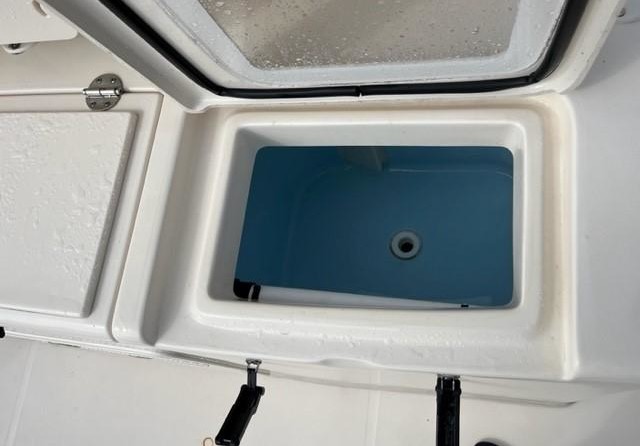 Grady-White Canyon 376