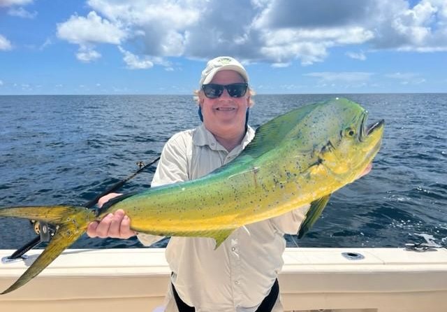 Grady-White Canyon 376