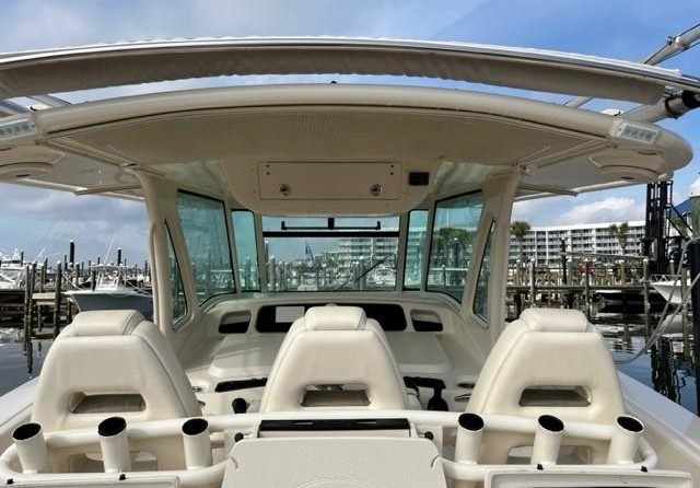 Grady-White Canyon 376