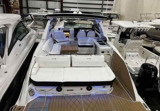 Sea Ray 400 SLX
