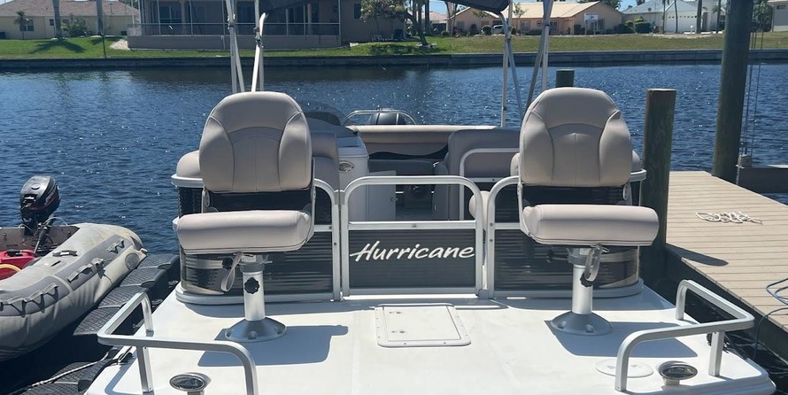 Hurricane fundeck 232