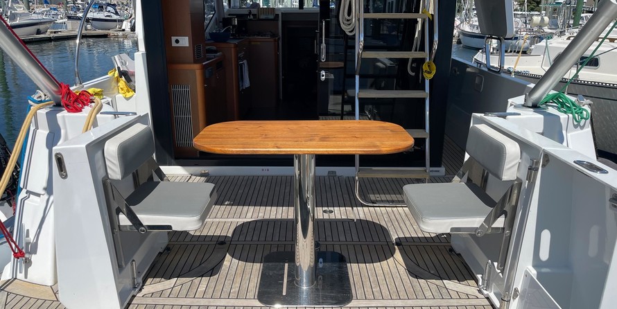 Beneteau Swift Trawler 30
