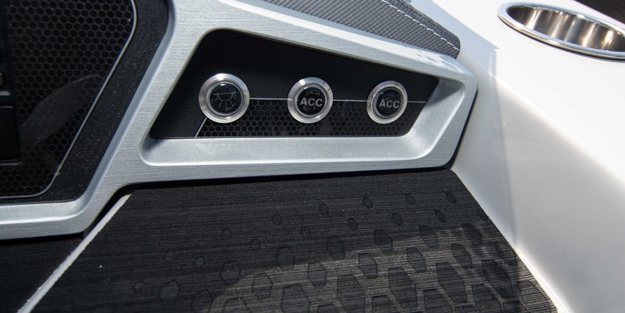 Manitou 25 x-plode xt rfx shp dual