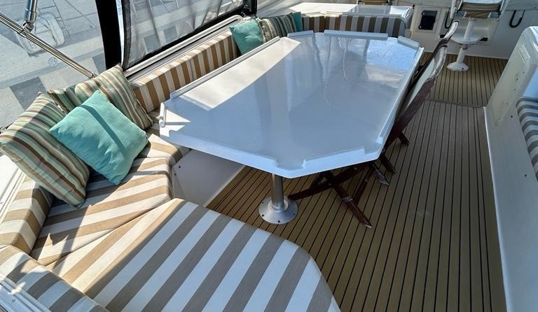 Clipper Cordova 65 Motor Yacht