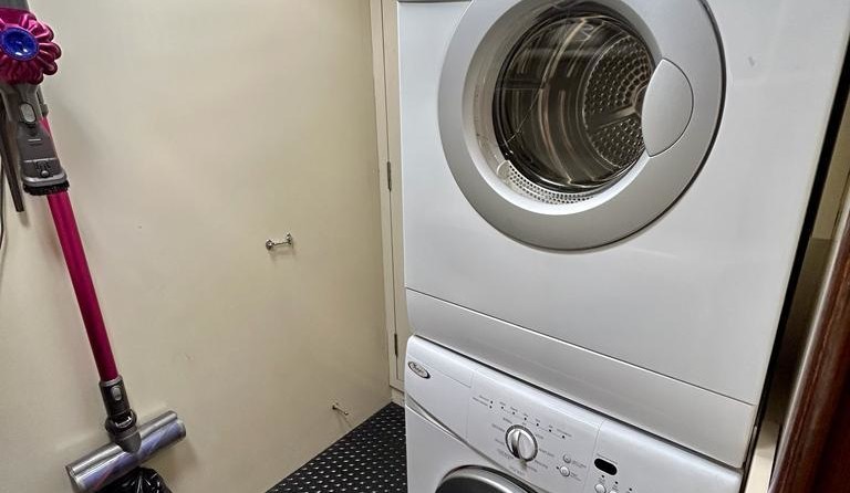 Clipper Cordova 65 Motor Yacht