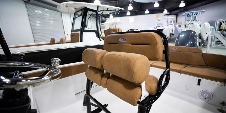 Sea Ray hunt ultra 211