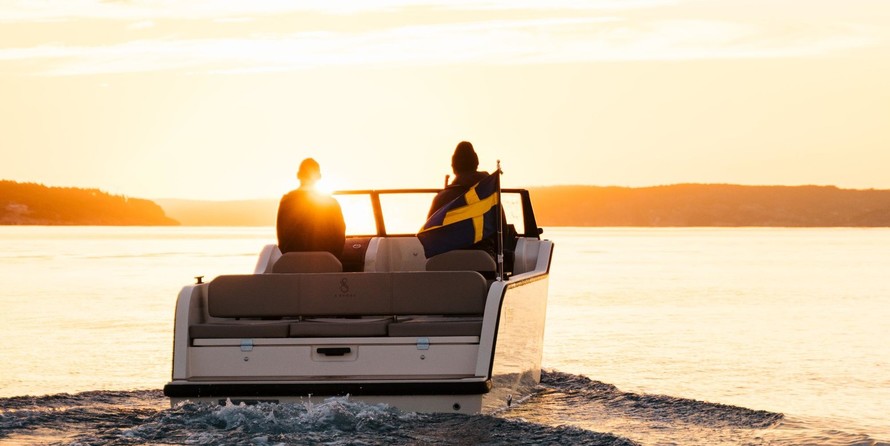 Liverpool boats widebeam - 57.1/2ft x 11.1/2ft