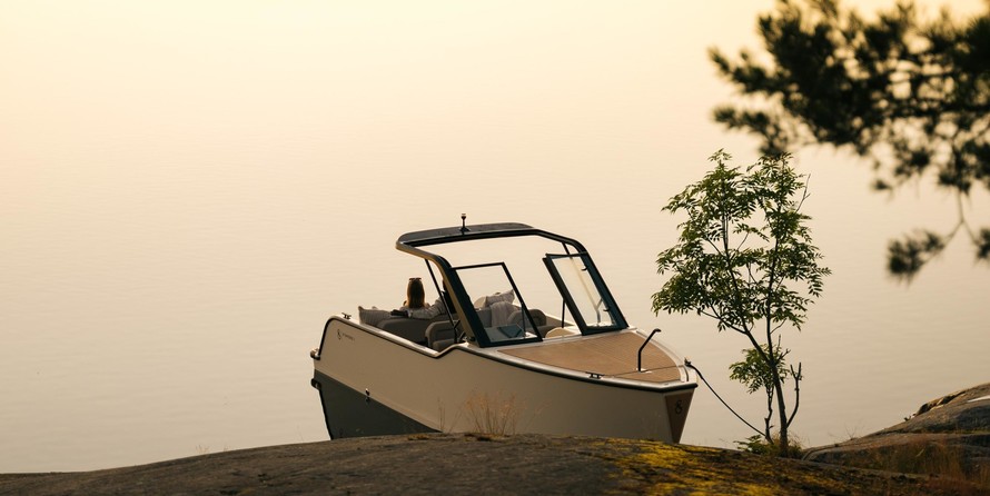 Liverpool boats widebeam - 57.1/2ft x 11.1/2ft