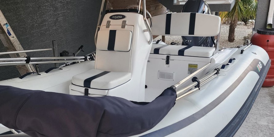 Ab inflatables nautilus 12 dlx rib