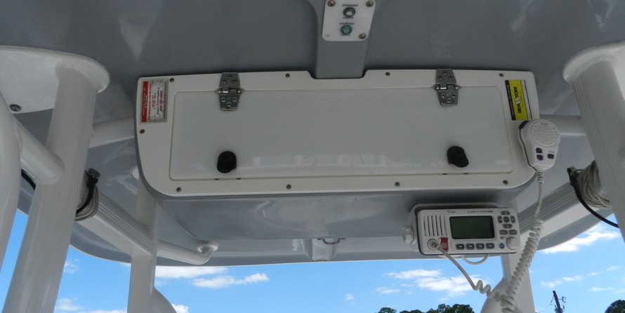 Sea Ray hunt ultra 211