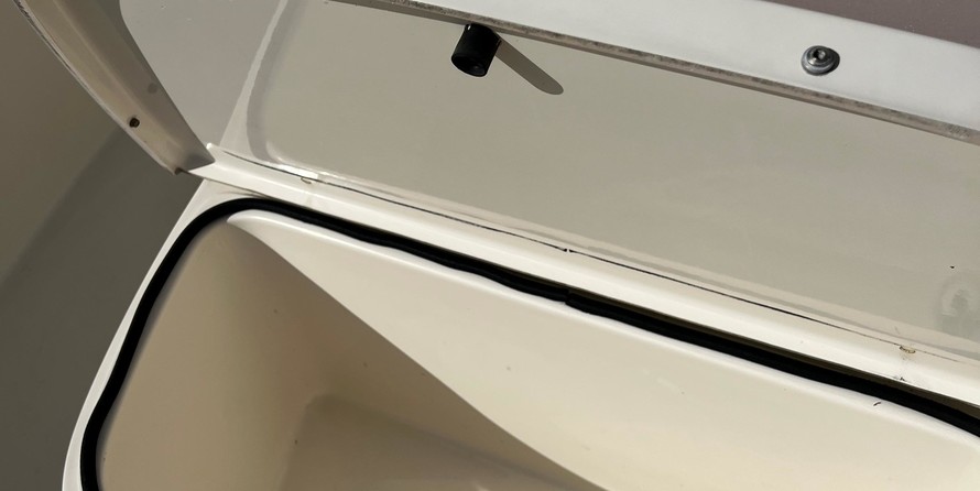 Cobia 217 center console