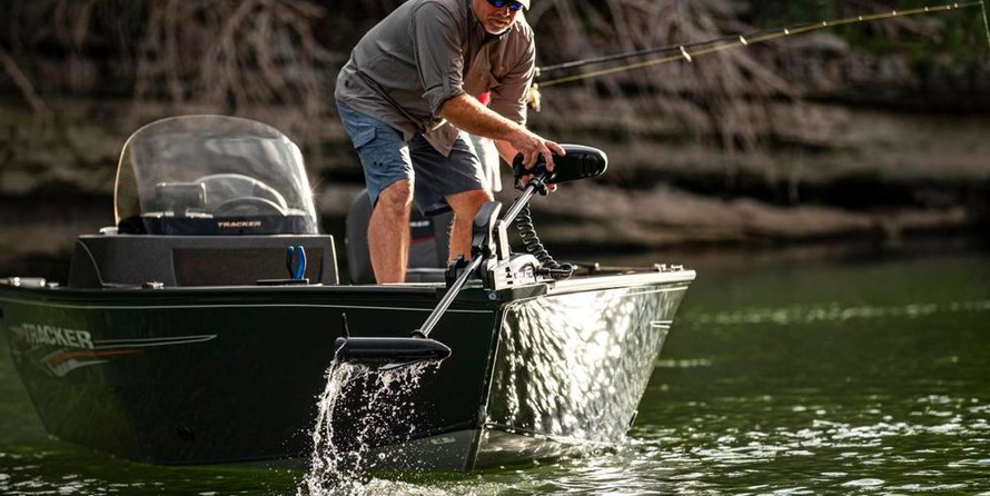 Tracker Pro Guide V-16 SC