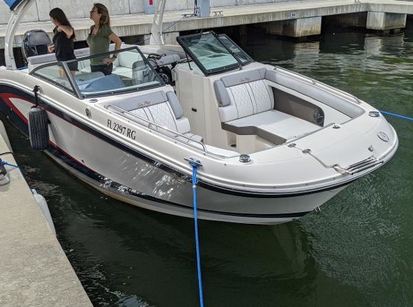 Sea Ray SDX 270 OB