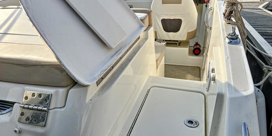 Bayliner VR5 Cuddy