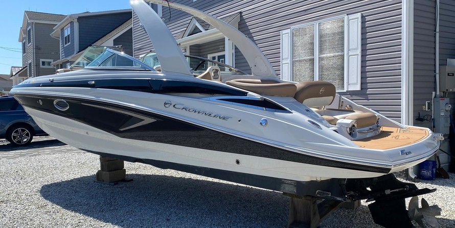 Crownline E 275