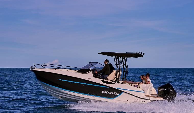 Quicksilver Activ 805 Open