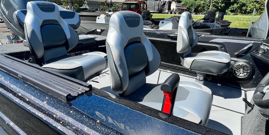 Skeeter WX2200 - Stock