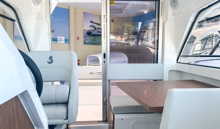 Beneteau Antares 7 OB