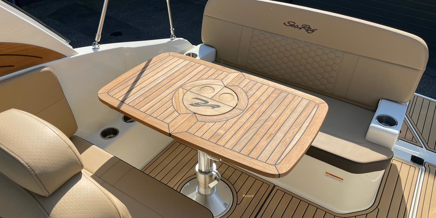 Sea Ray Sundancer 265