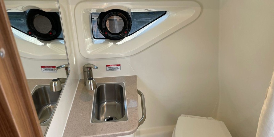 Sea Ray Sundancer 265