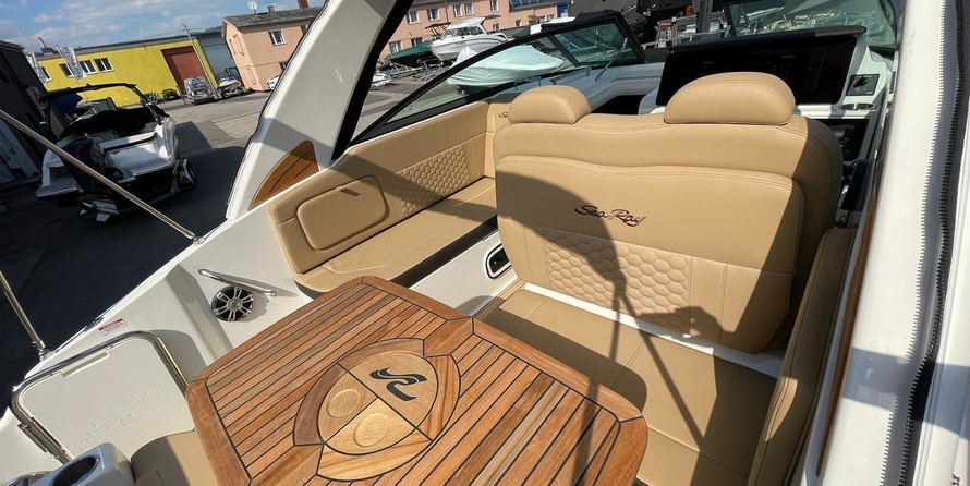 Sea Ray Sundancer 265