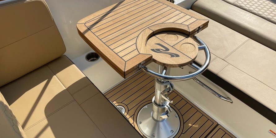 Sea Ray Sundancer 265