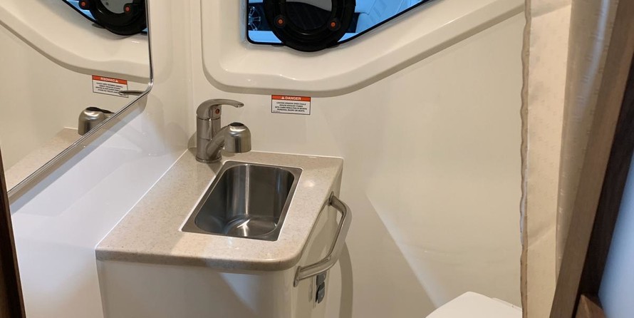 Sea Ray Sundancer 265