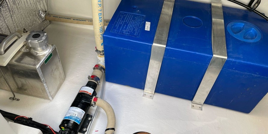 Sea Ray Sundancer 265