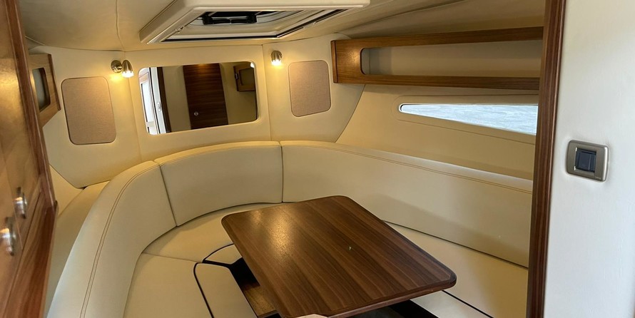 Sea Ray Sundancer 265