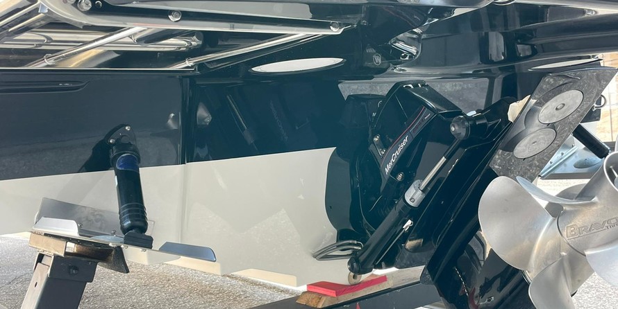 Sea Ray Sundancer 265