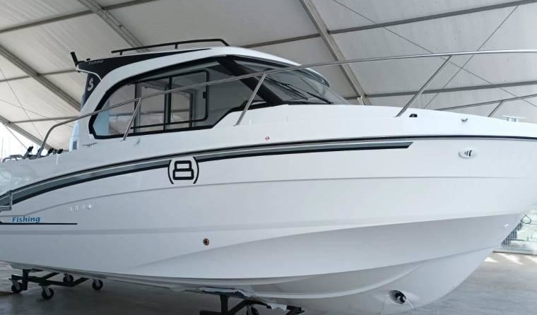 Beneteau Antares 8 OB