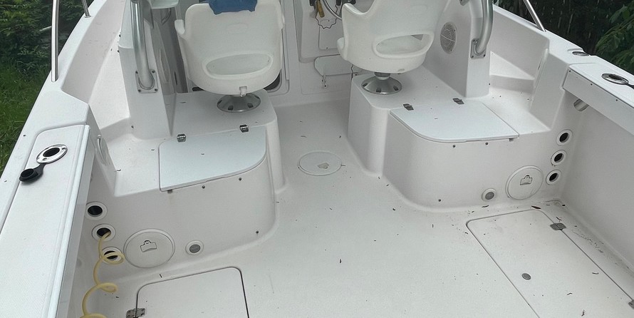 Velvette Cuddy cabin 24 Euphoria