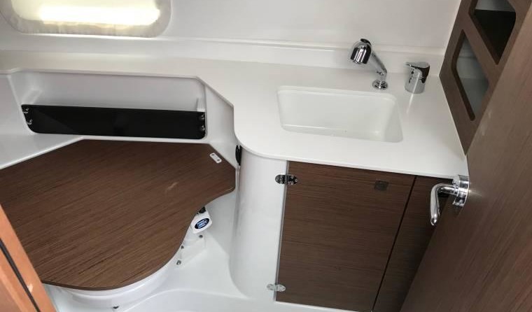 Beneteau Antares 9 OB