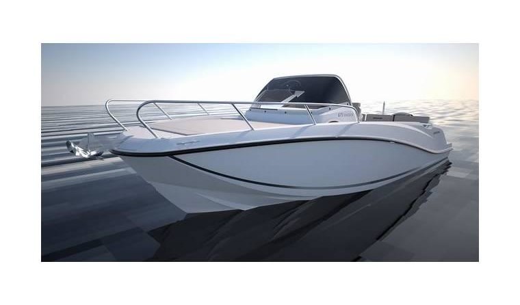 Quicksilver Activ 675 Sundeck