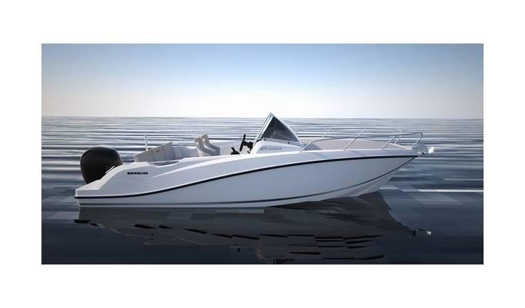 Quicksilver Activ 675 Sundeck